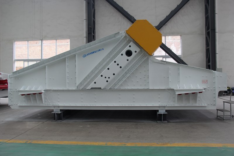 振動(dòng)篩篩箱開(kāi)裂是什么原因？怎么焊接處理？